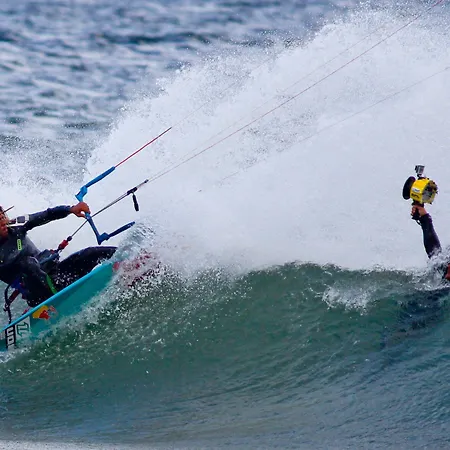 Surftolive House