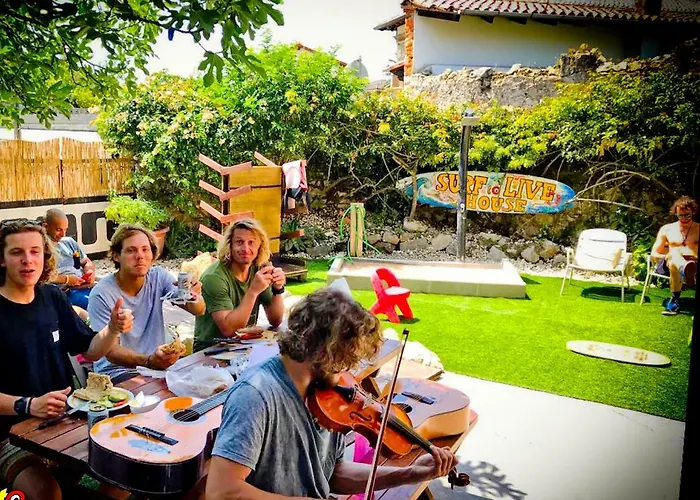 Хостел Surftolive House