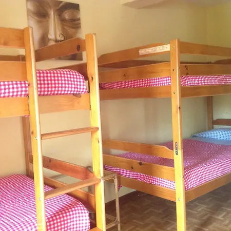 Surftolive House Hostal Somo